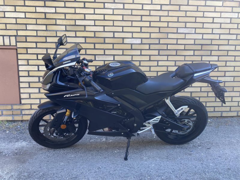 YAMAHA YZF 125 R125 003513