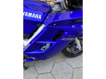 YAMAHA FJR 1300