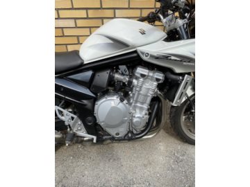 SUZUKI GSF 1250 BANDIT PGS 75A2